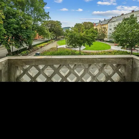 The Crown Jewel Of Luxury In Centre !